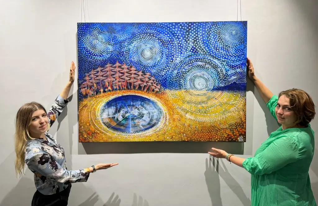 Artwork purchased by Vorona Gallery for Konvi.